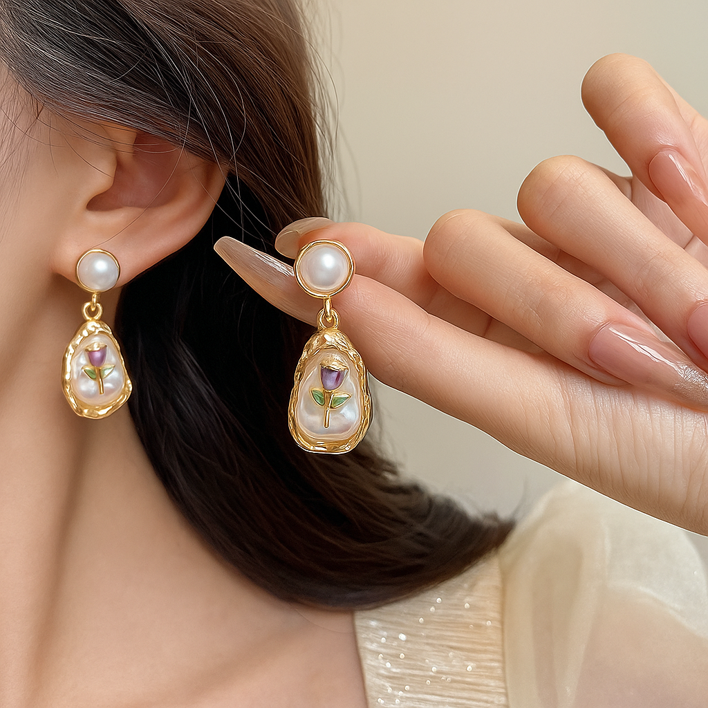 Pearl Fleur Charms